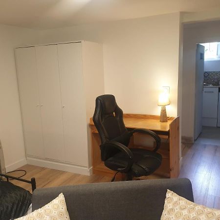 Studio 25M2 Independant Sous-Sol Appartement Sarcelles Buitenkant foto